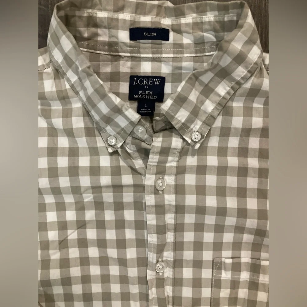 J. Crew Slim Fit‎ Flex Washed Men’s Large Button Down Shirt